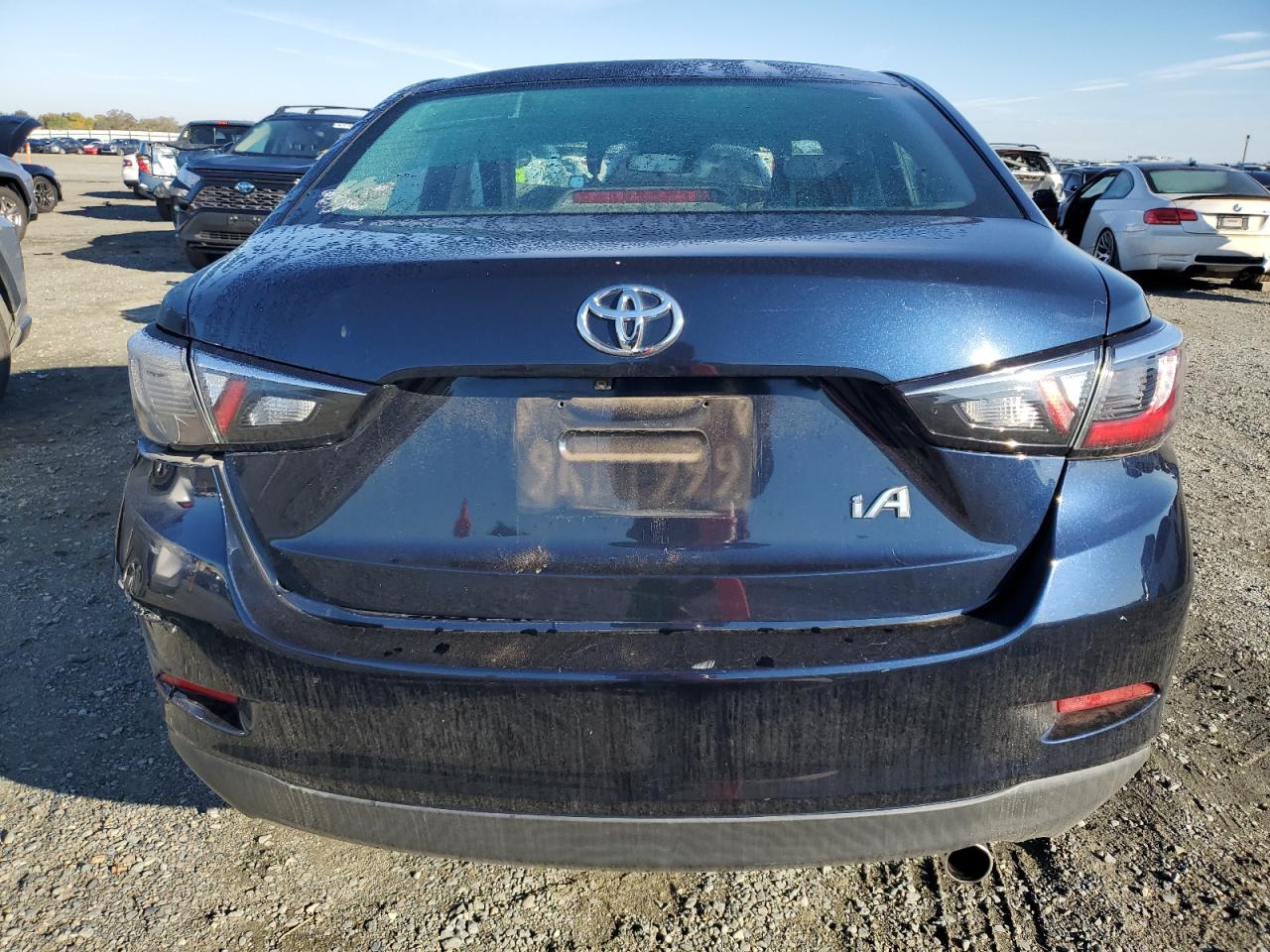 2017 Toyota Yaris Ia VIN: 3MYDLBYV9HY193689 Lot: 82497225