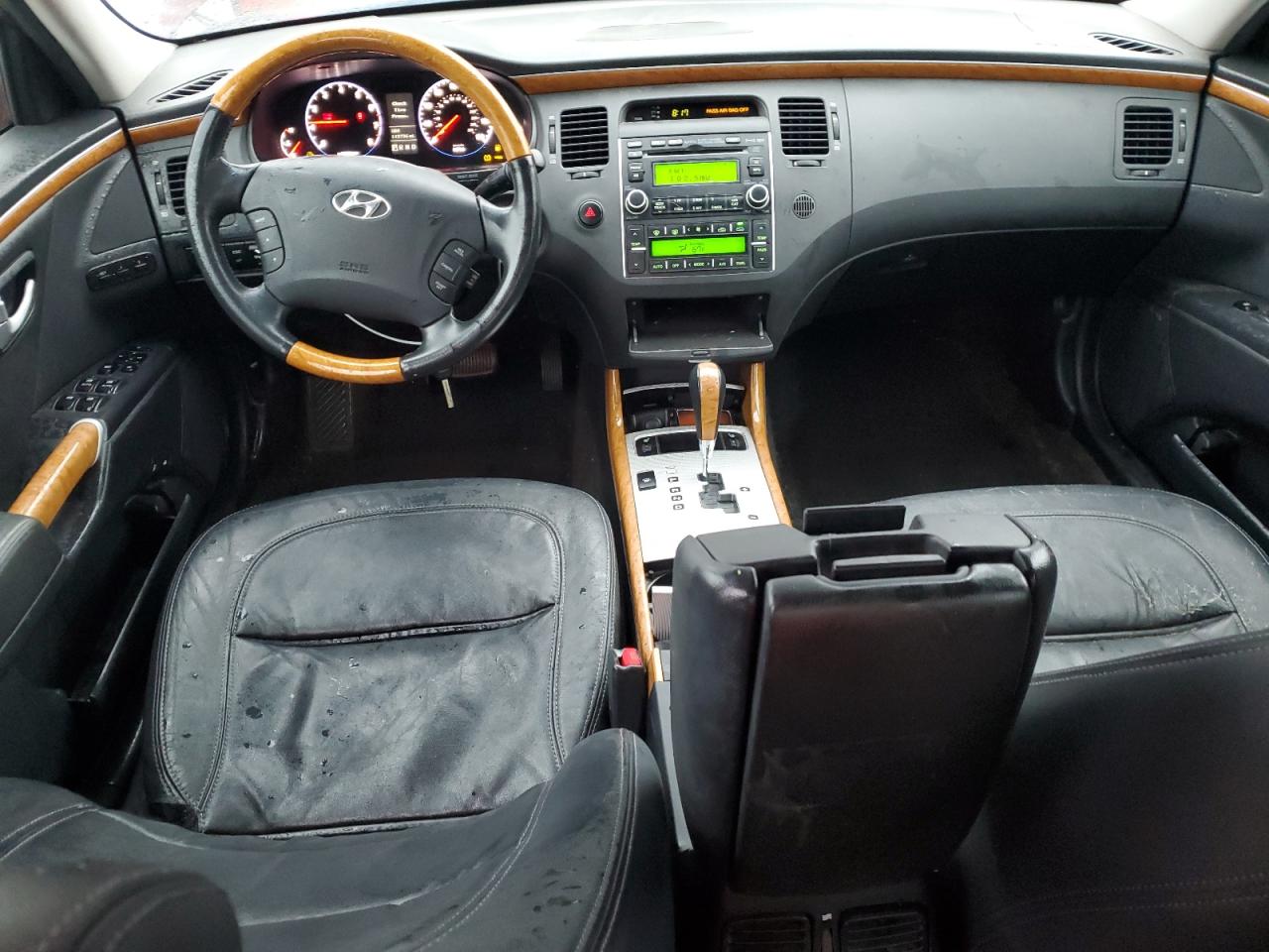 2008 Hyundai Azera Se VIN: KMHFC46F18A318621 Lot: 81954985