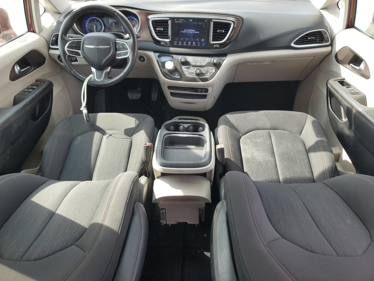 2019 Chrysler Pacifica Touring Plus VIN: 2C4RC1FG8KR604266 Lot: 89712365