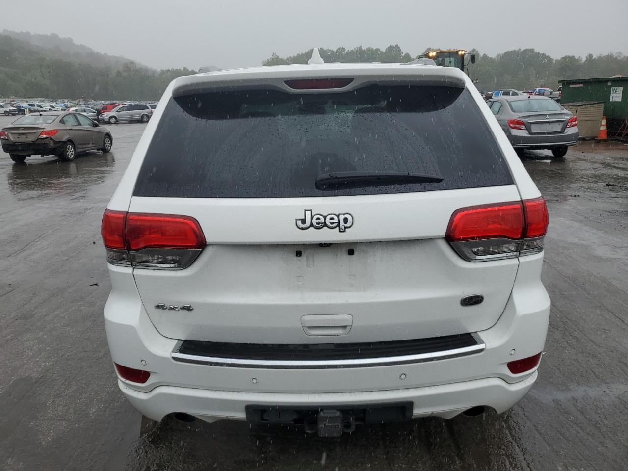 2018 Jeep Grand Cherokee Overland VIN: 1C4RJFCG5JC317885 Lot: 82030485