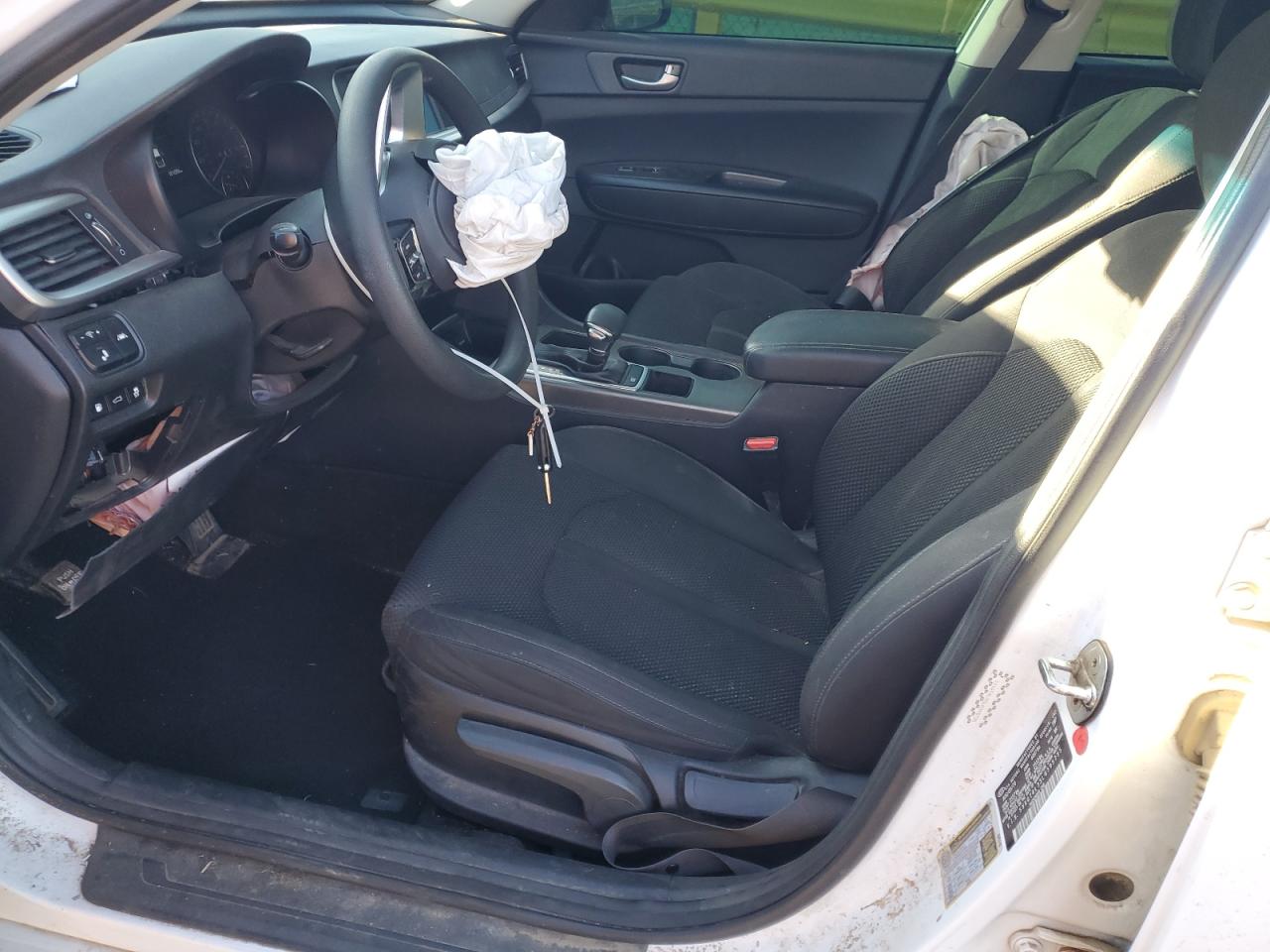 2020 Kia Optima Lx VIN: 5XXGT4L35LG395735 Lot: 84962255