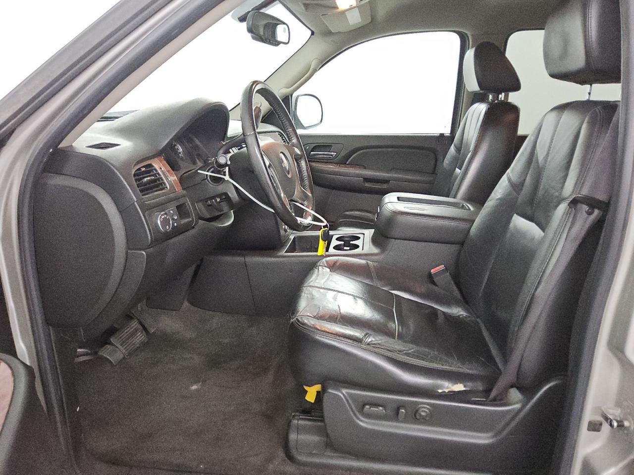 2007 GMC Yukon VIN: 1GKFC13J37J104616 Lot: 81301835