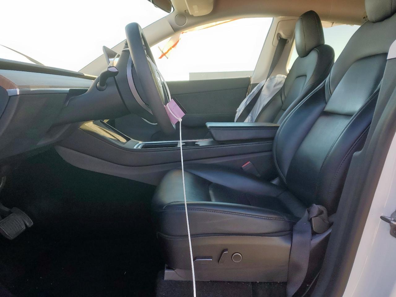 2021 Tesla Model Y VIN: 5YJYGDEE2MF274477 Lot: 90640995