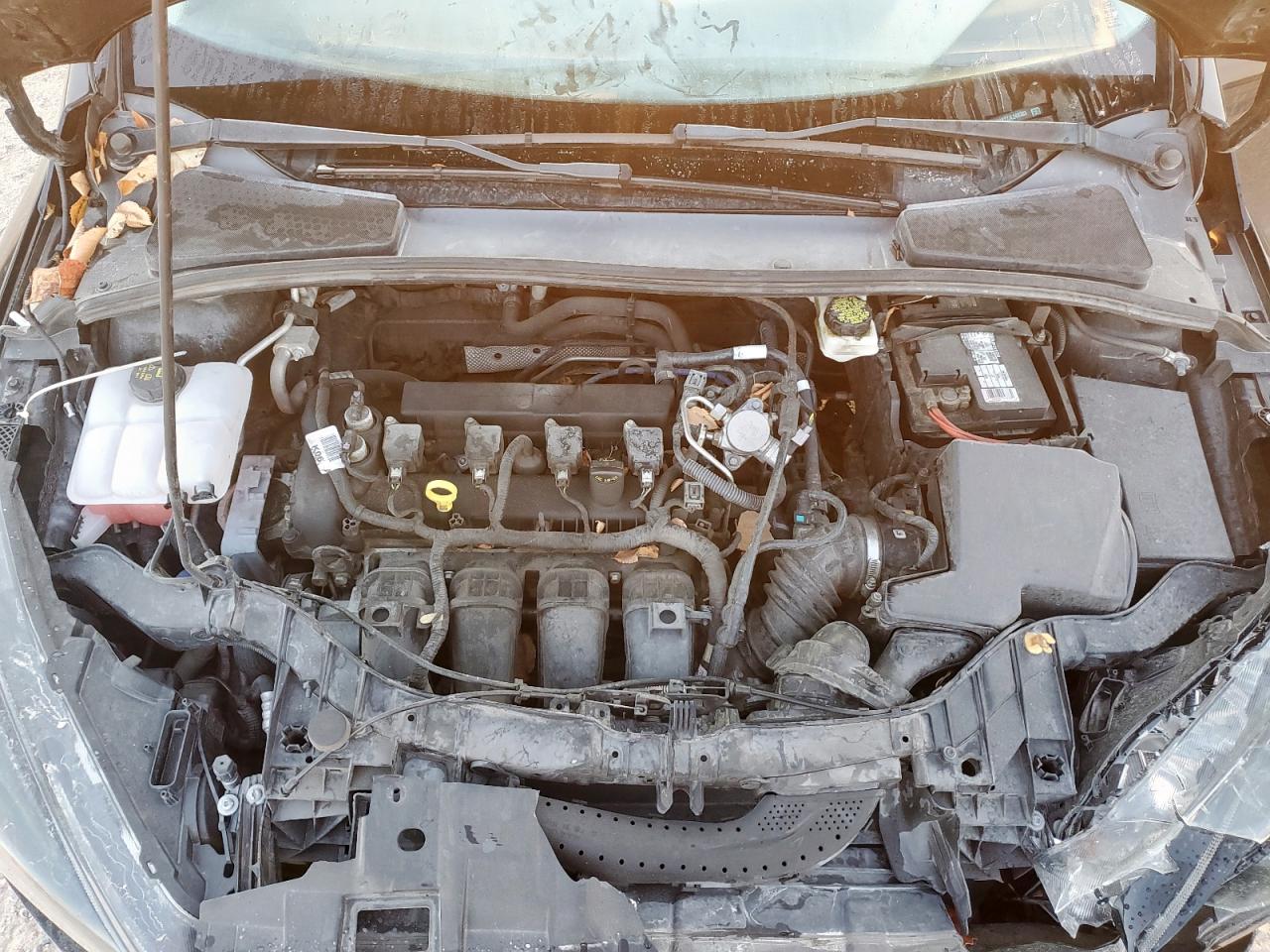 2018 Ford Focus Se VIN: 1FADP3K27JL249303 Lot: 85747515