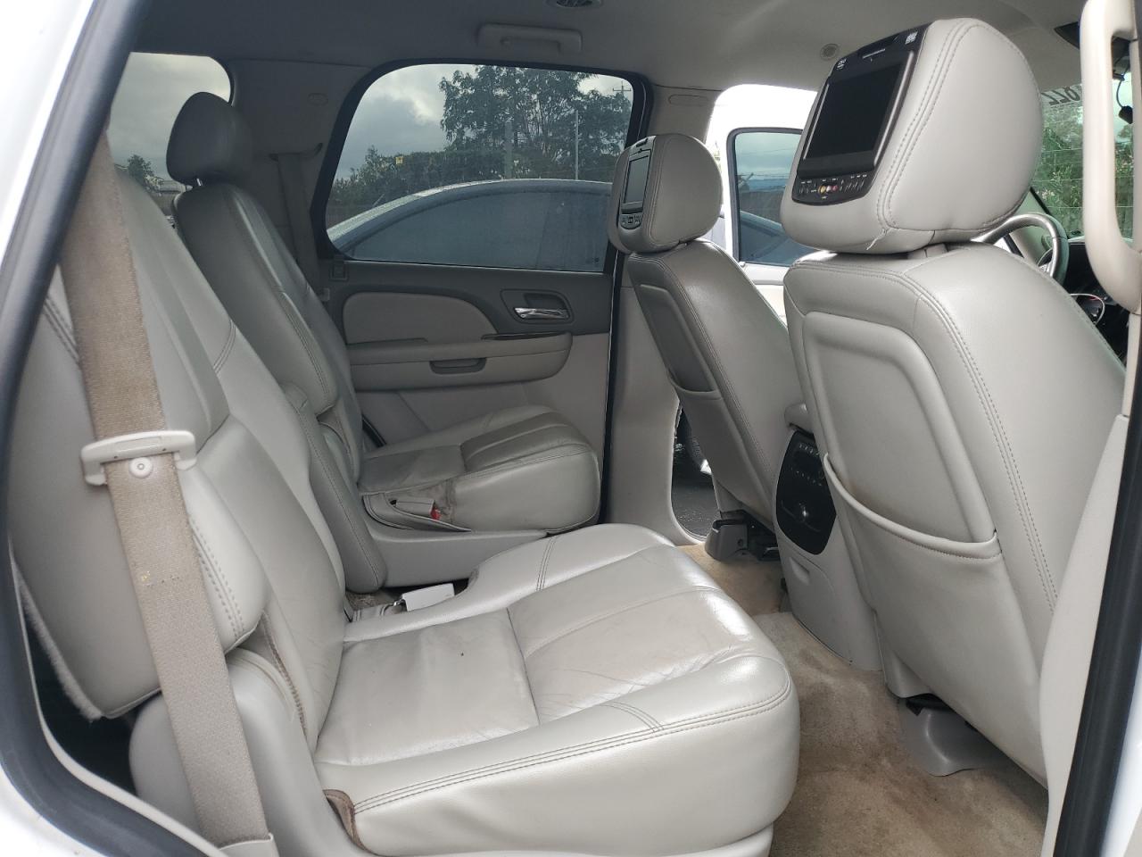 2007 Chevrolet Tahoe K1500 VIN: 1GNFK13067R104575 Lot: 82212005