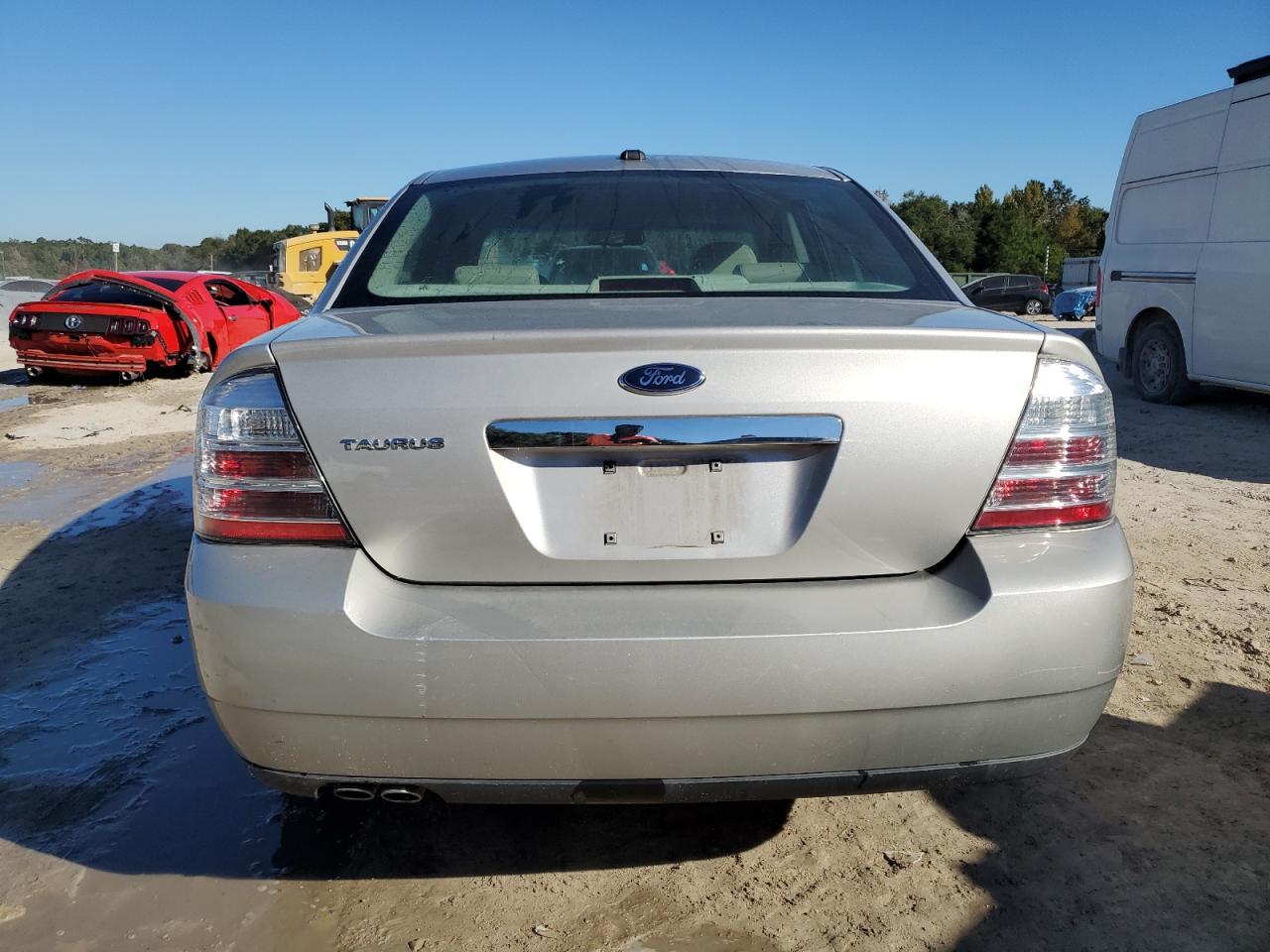 2008 Ford Taurus Limited VIN: 1FAHP25W88G177279 Lot: 82332435