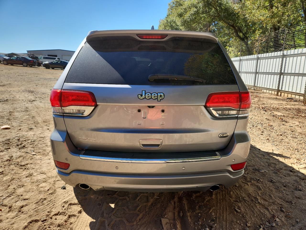 2015 Jeep Grand Cherokee Overland VIN: 1C4RJECG9FC219721 Lot: 82520375