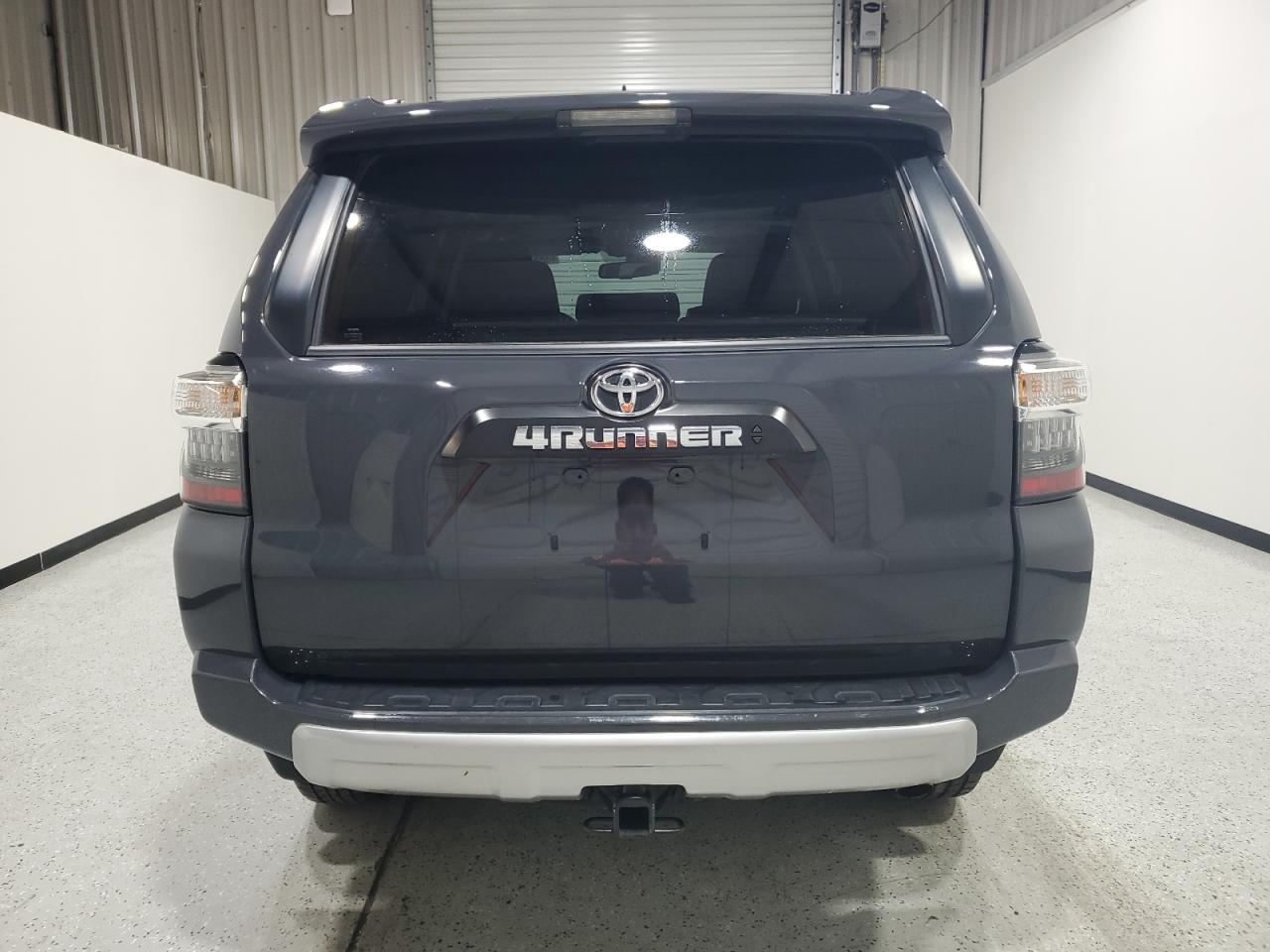 2024 Toyota 4Runner Sr5/Sr5 Premium VIN: JTEPU5JRXR6248520 Lot: 85313675