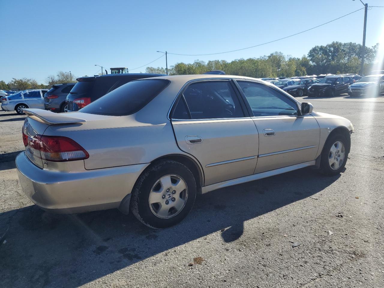 2002 Honda Accord Ex VIN: 1HGCG16542A061075 Lot: 85749685