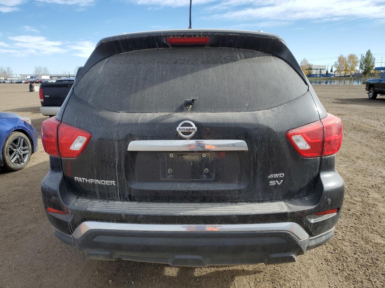 2018 Nissan Pathfinder S VIN: 5N1DR2MM7JC605290 Lot: 85890705
