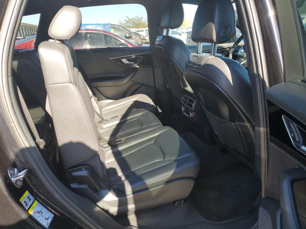 2017 Audi Q7 Prestige VIN: WA1VAAF71HD044004 Lot: 85003195