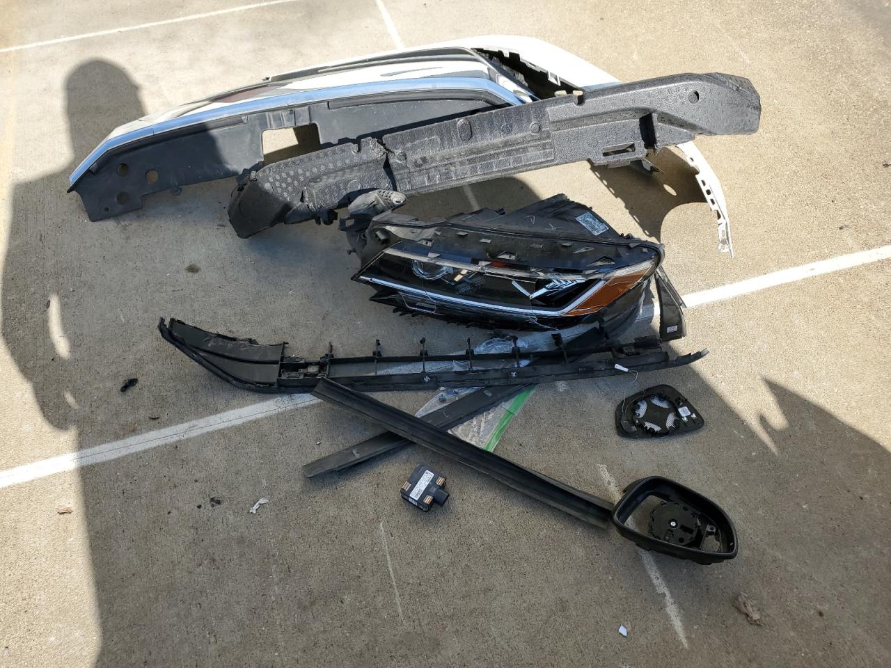 2020 Volkswagen Passat Sel VIN: 1VWCA7A32LC019726 Lot: 84890345