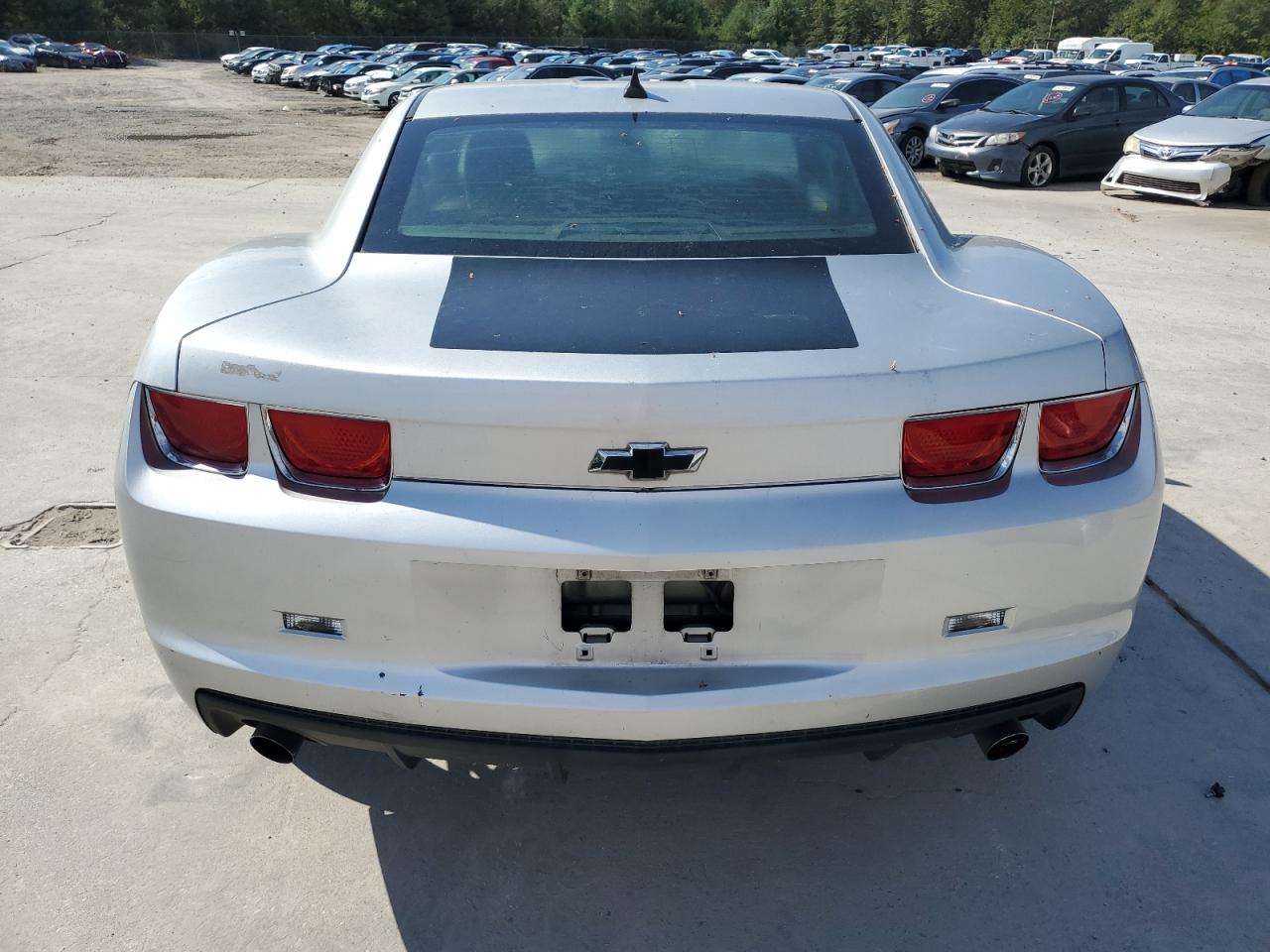 2010 Chevrolet Camaro Ls VIN: 2G1FA1EV8A9151363 Lot: 84005265