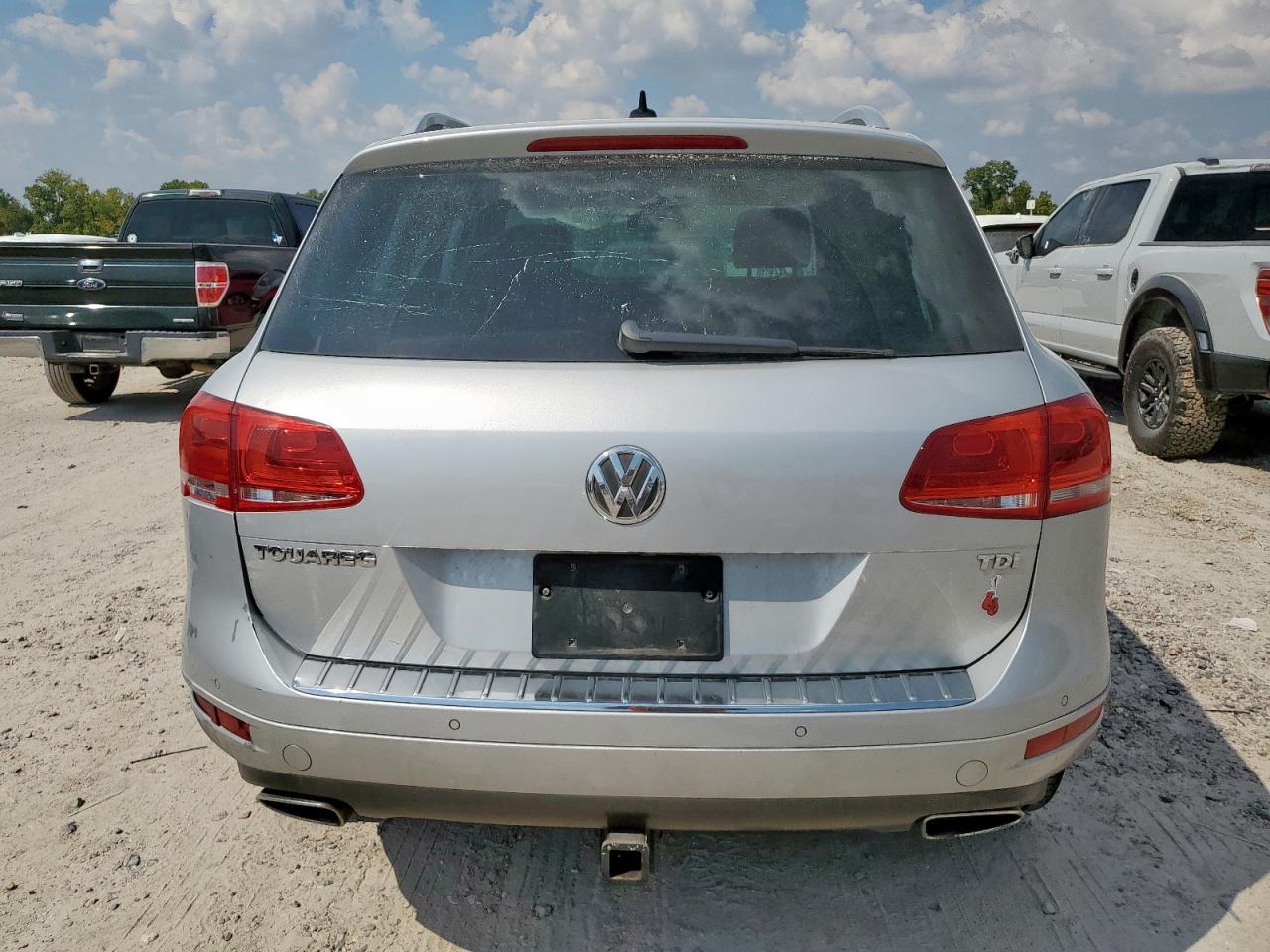2013 Volkswagen Touareg V6 Tdi VIN: WVGEP9BP0DD013339 Lot: 82204715
