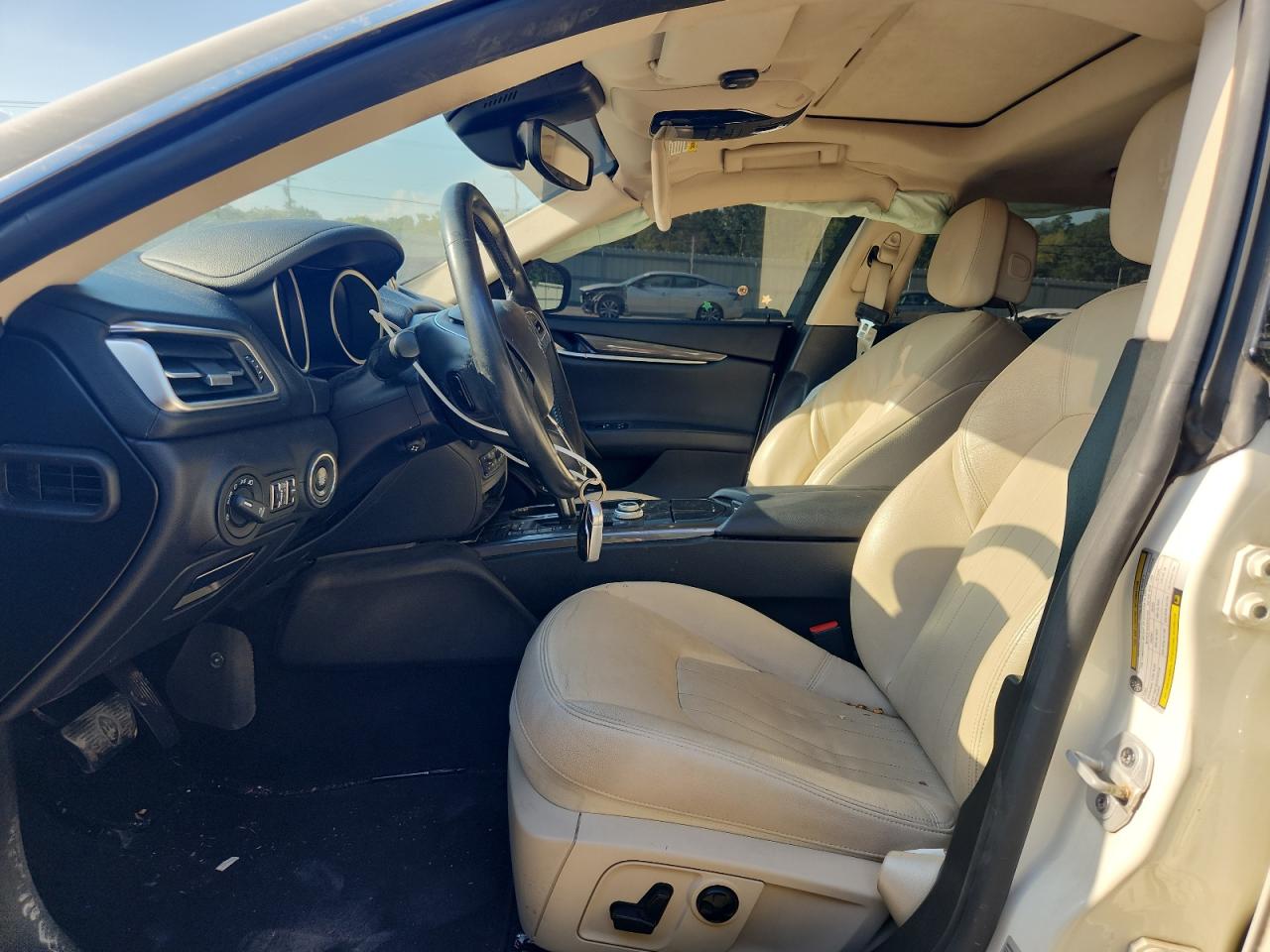 2019 Maserati Ghibli VIN: ZAM57XSA8K1335239 Lot: 85294895