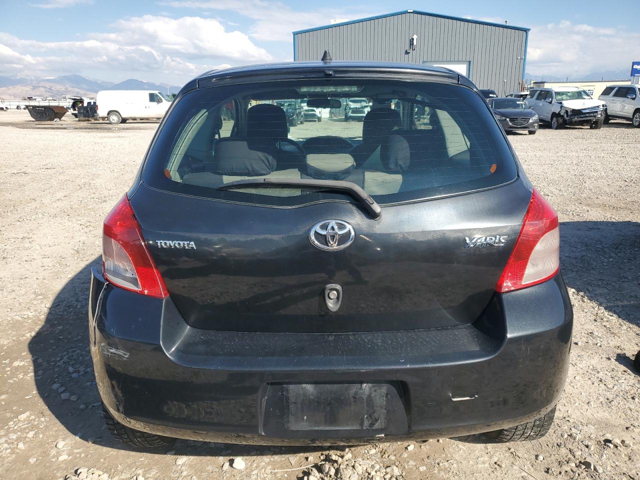 2007 Toyota Yaris VIN: JTDJT923775119250 Lot: 84407785