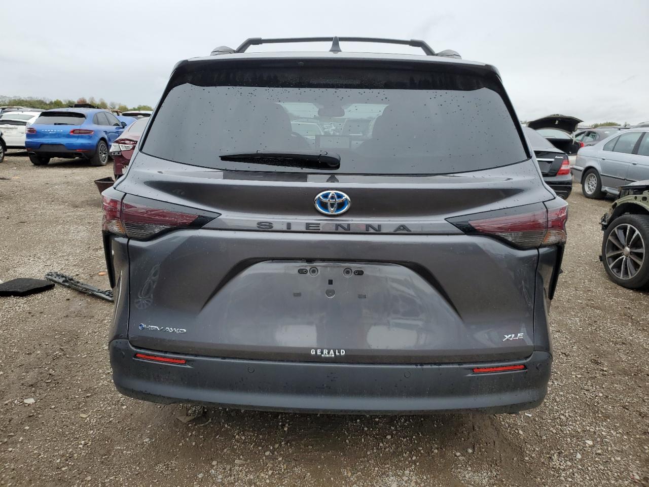 2025 Toyota Sienna Xle VIN: 5TDJSKFC4SS165299 Lot: 82189675