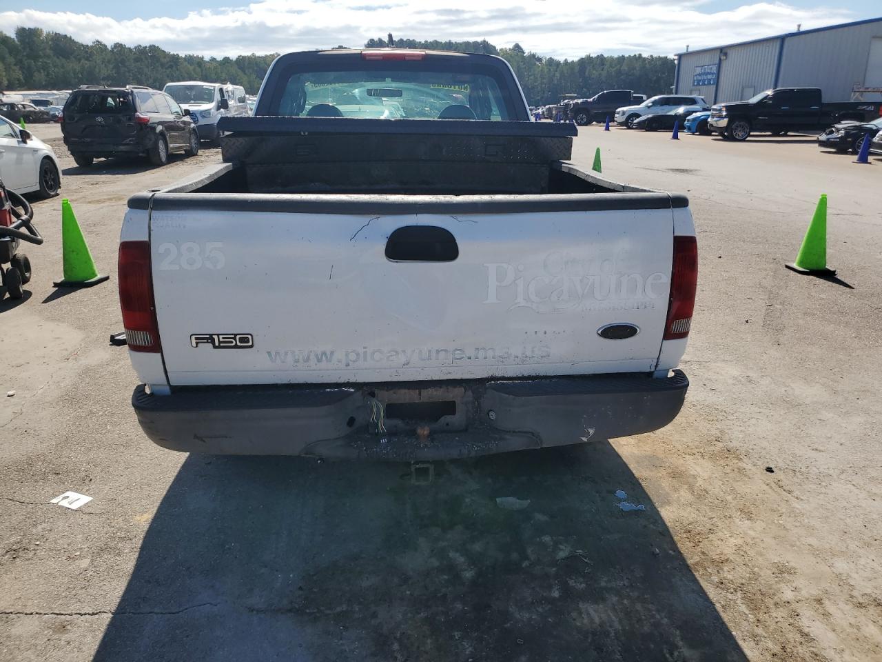 2003 Ford F150 VIN: 1FTRX17W83NB84713 Lot: 85822005