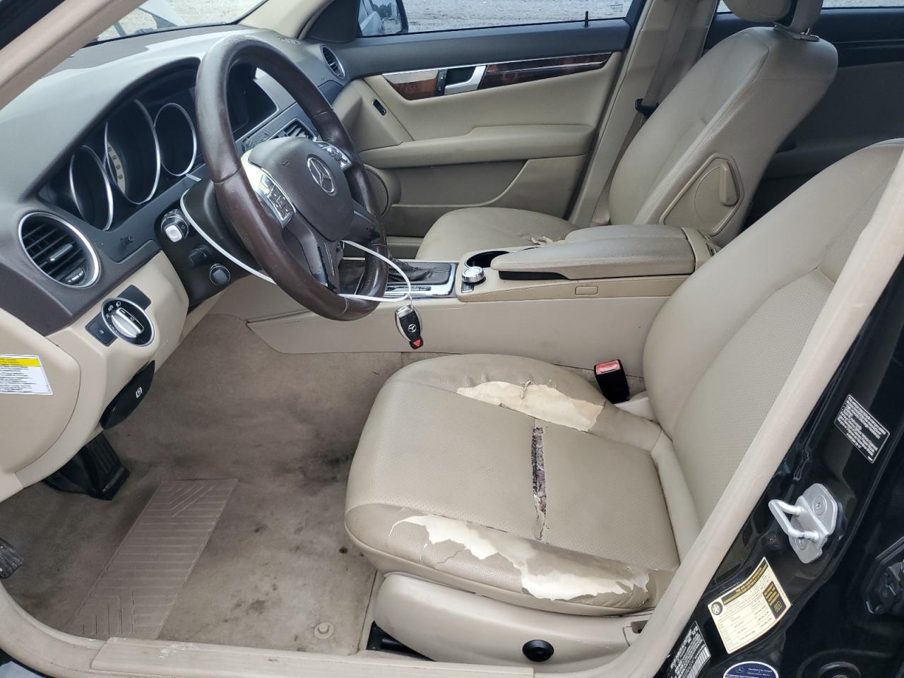 2013 Mercedes-Benz C 250 VIN: WDDGF4HB0DR262747 Lot: 82249645