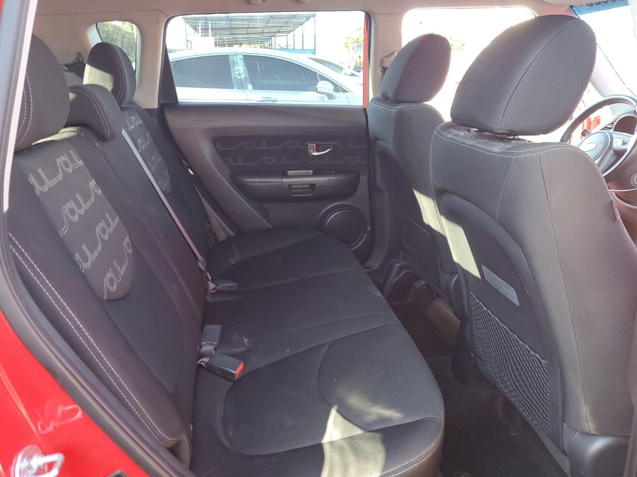 2012 Kia Soul + VIN: KNDJT2A61C7472746 Lot: 82386025