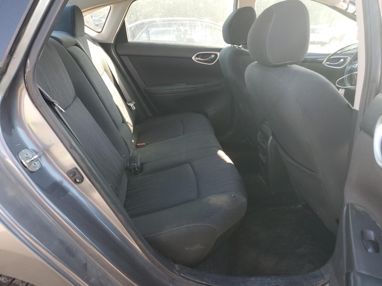 2019 Nissan Sentra S VIN: 3N1AB7AP9KL627467 Lot: 85950185