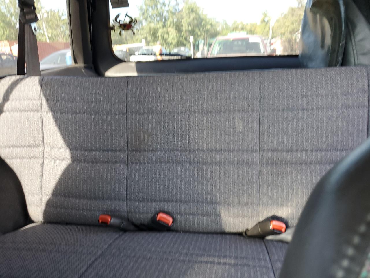 2000 Jeep Cherokee Sport VIN: 1J4FF48S4YL181999 Lot: 84774735