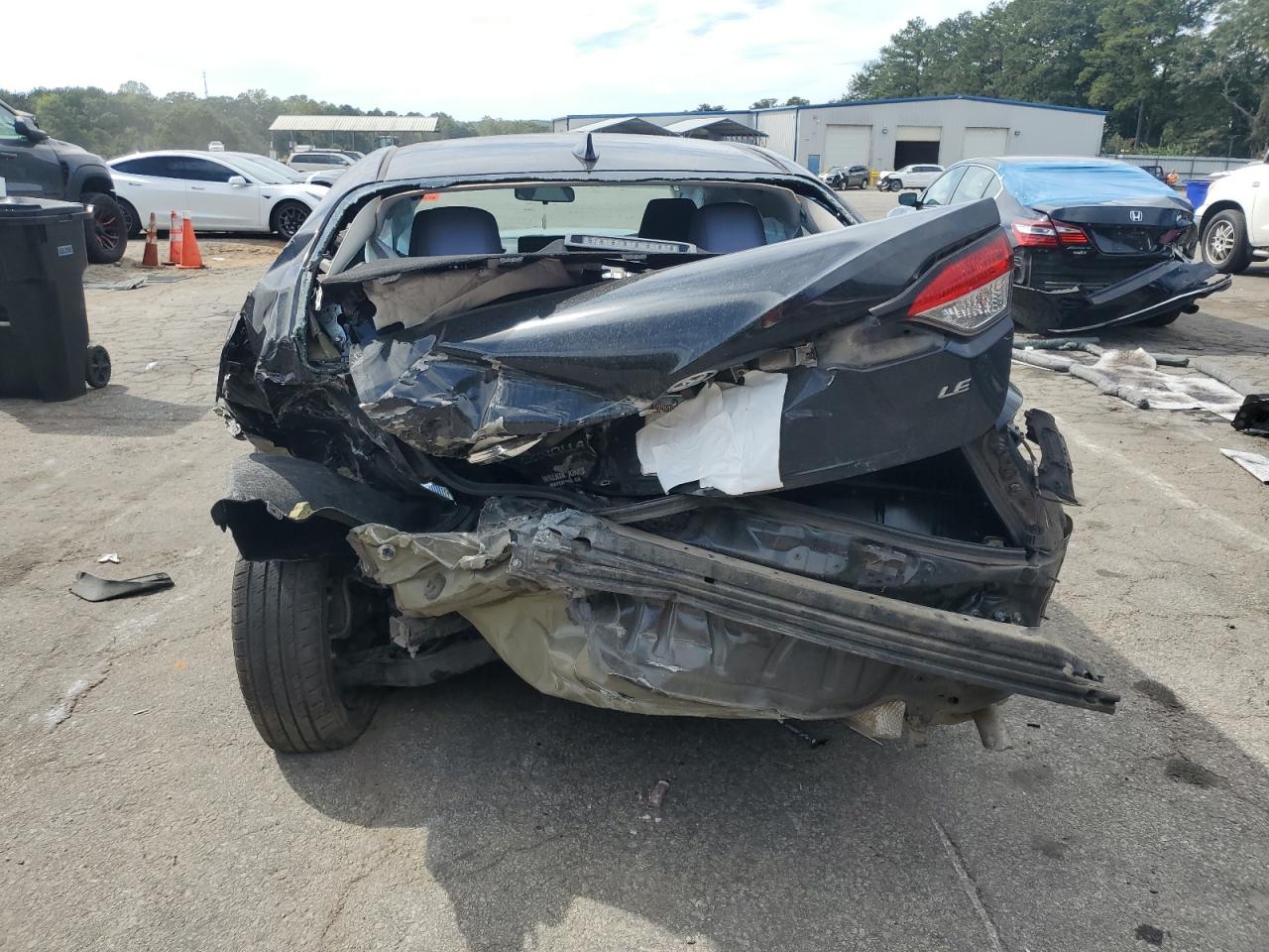 2020 Toyota Corolla Le VIN: 5YFEPRAE3LP073471 Lot: 85152905