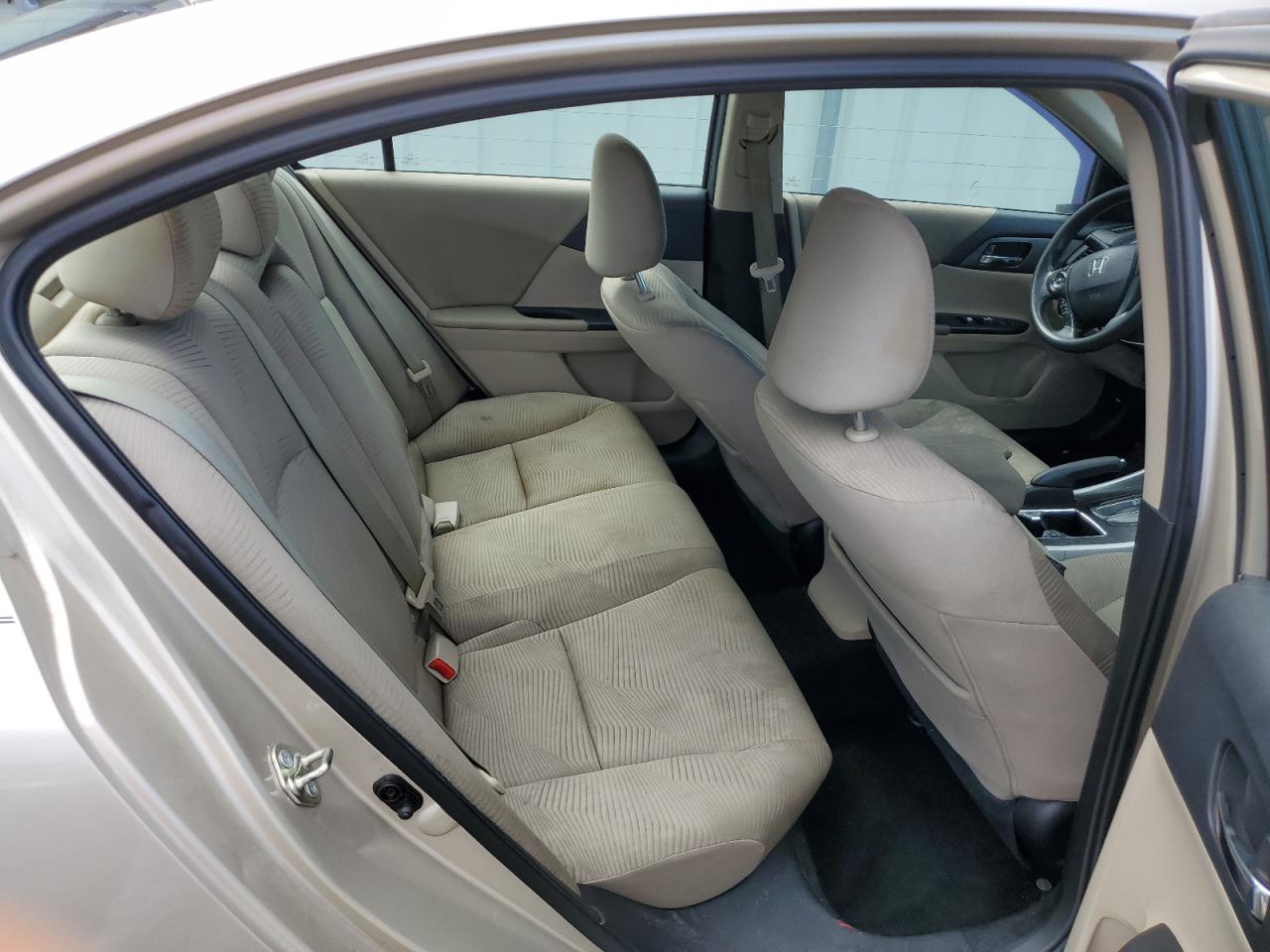 2015 Honda Accord Lx VIN: 1HGCR2F33FA115244 Lot: 84760105