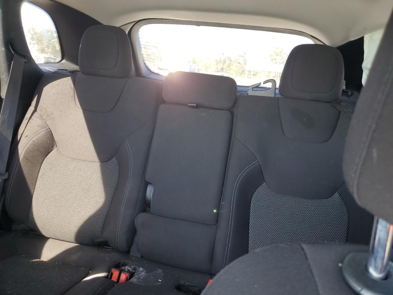 2020 Jeep Cherokee Latitude VIN: 1C4PJLCB1LD525382 Lot: 86704105