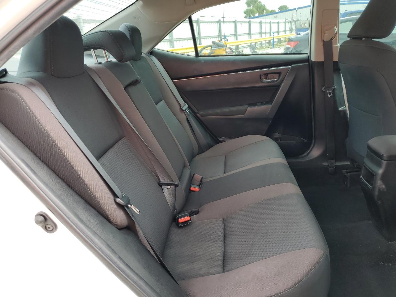 2019 Toyota Corolla L VIN: 5YFBURHE9KP942929 Lot: 85119905