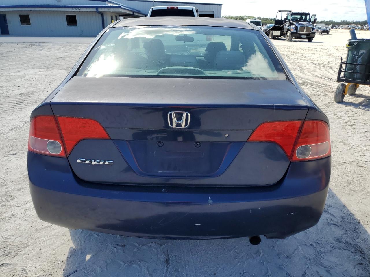 2008 Honda Civic Lx VIN: 1HGFA16528L048806 Lot: 82577375
