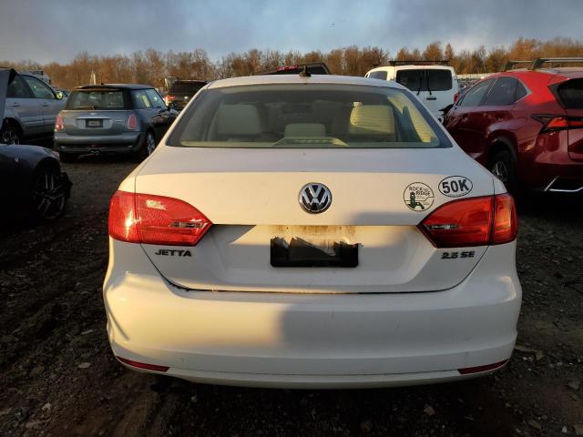  VOLKSWAGEN JETTA 2013 Білий