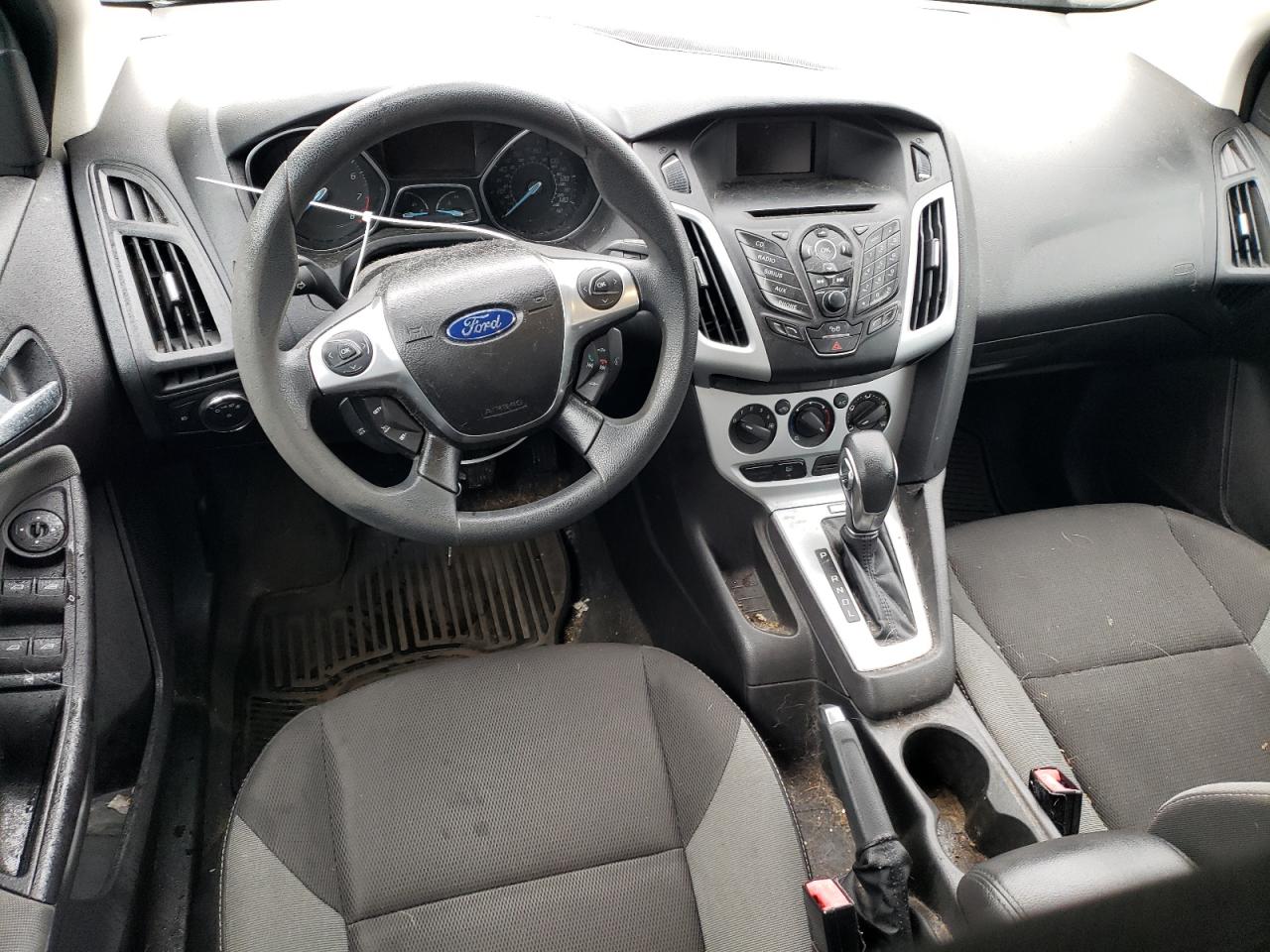 1FAHP3F22CL166196 2012 Ford Focus Se