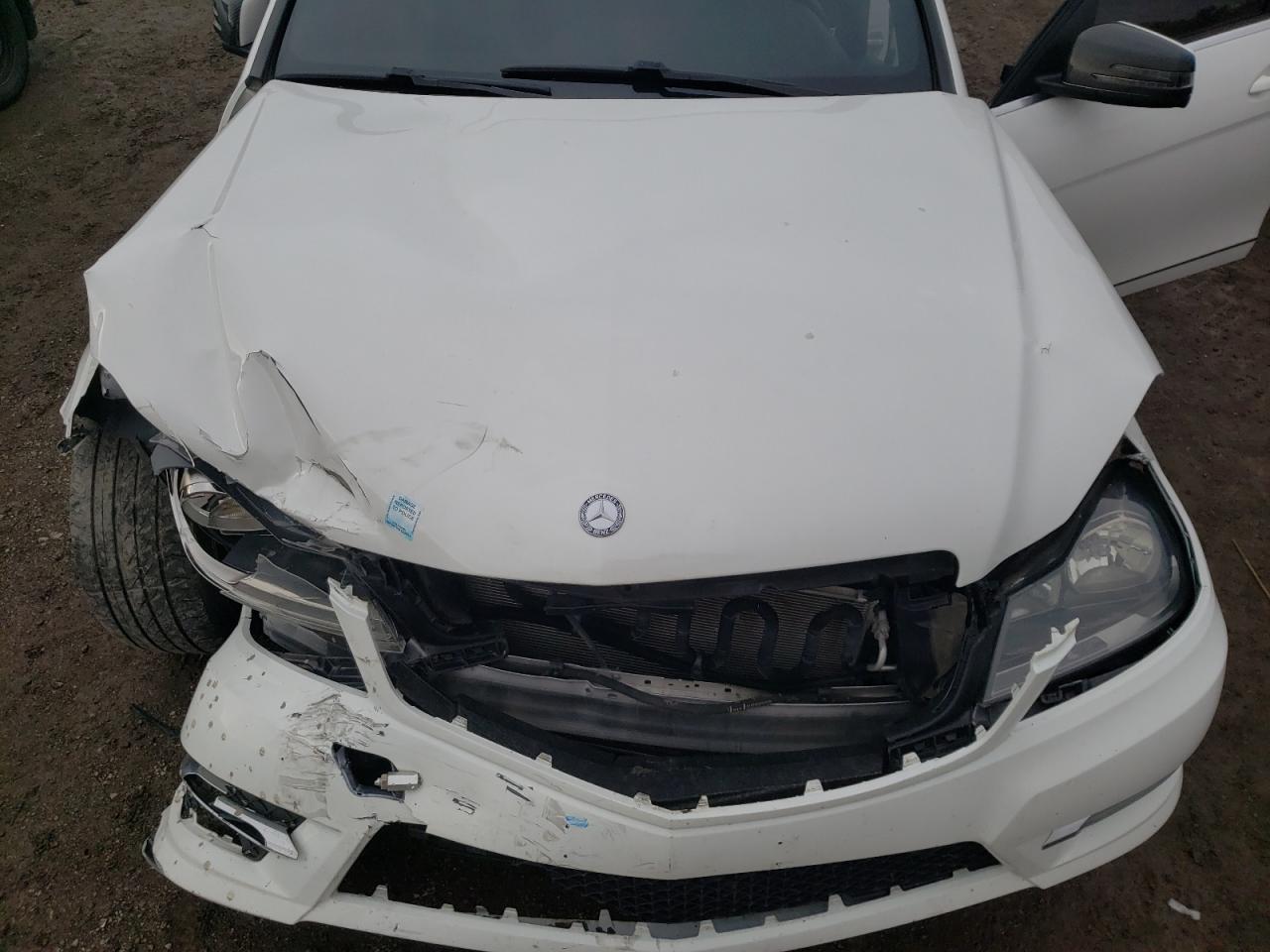 WDDGF8AB9DG144564 2013 Mercedes-Benz C 300 4Matic