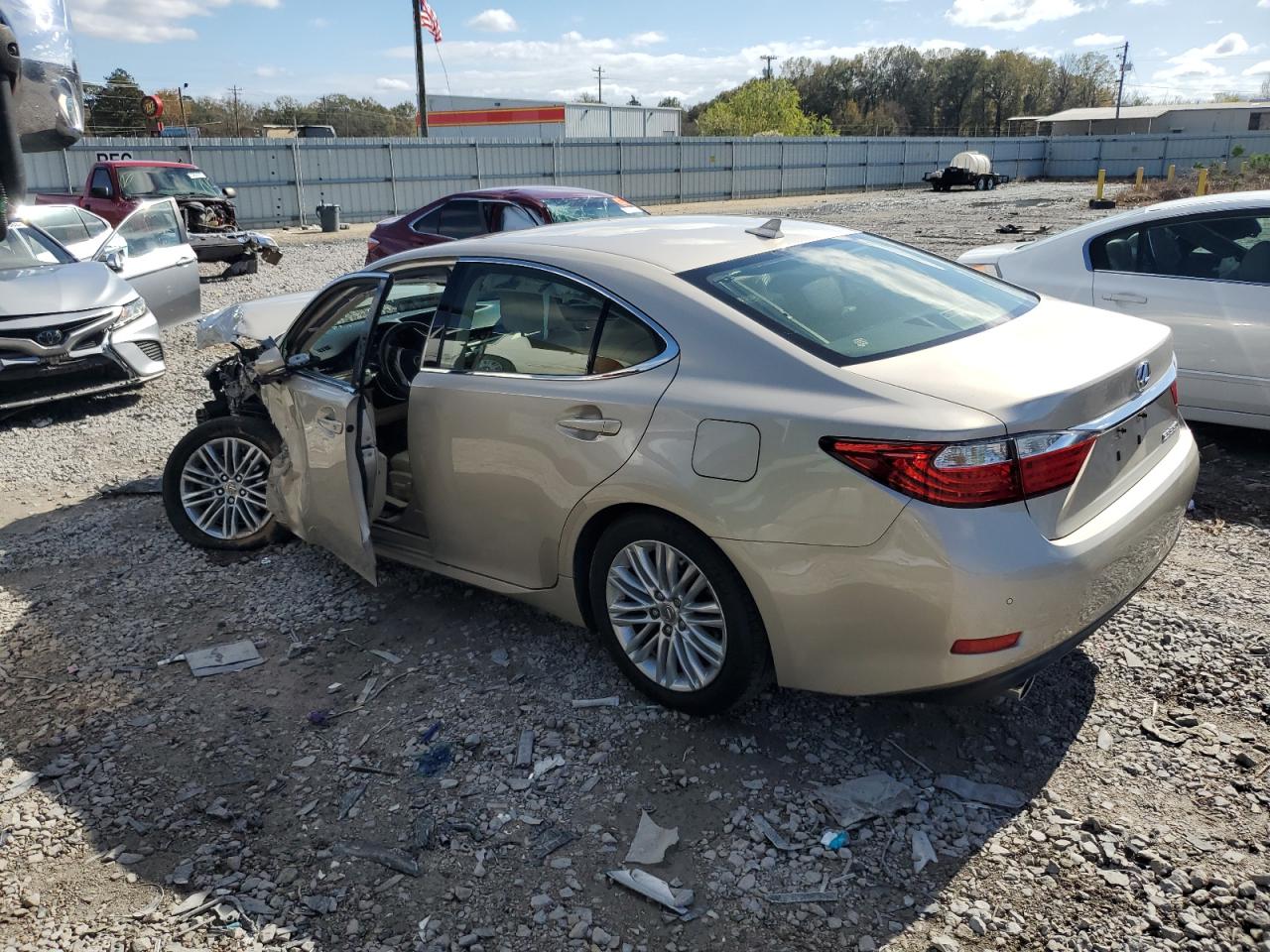 2013 Lexus ES - Image 2