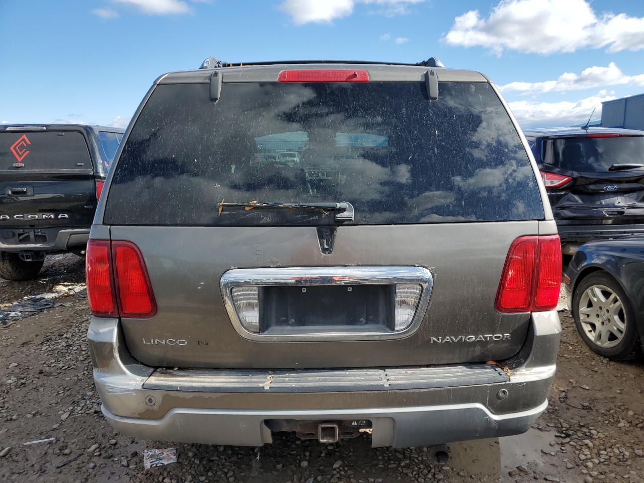 2004 Lincoln Navigator VIN: 5LMFU28R94LJ10247 Lot: 41249294