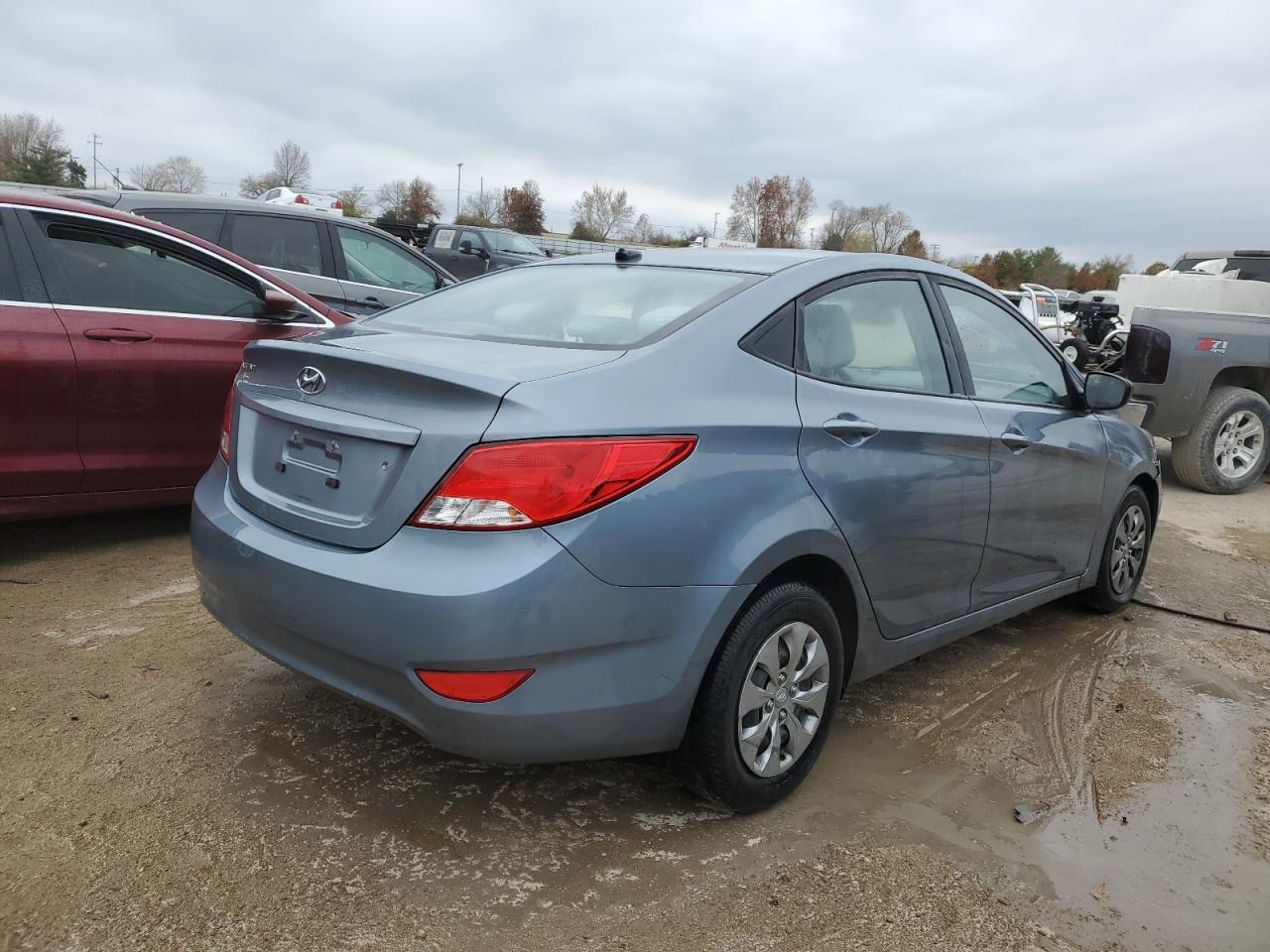 2017 Hyundai Accent Se VIN: KMHCT4AE4HU353766 Lot: 74014733