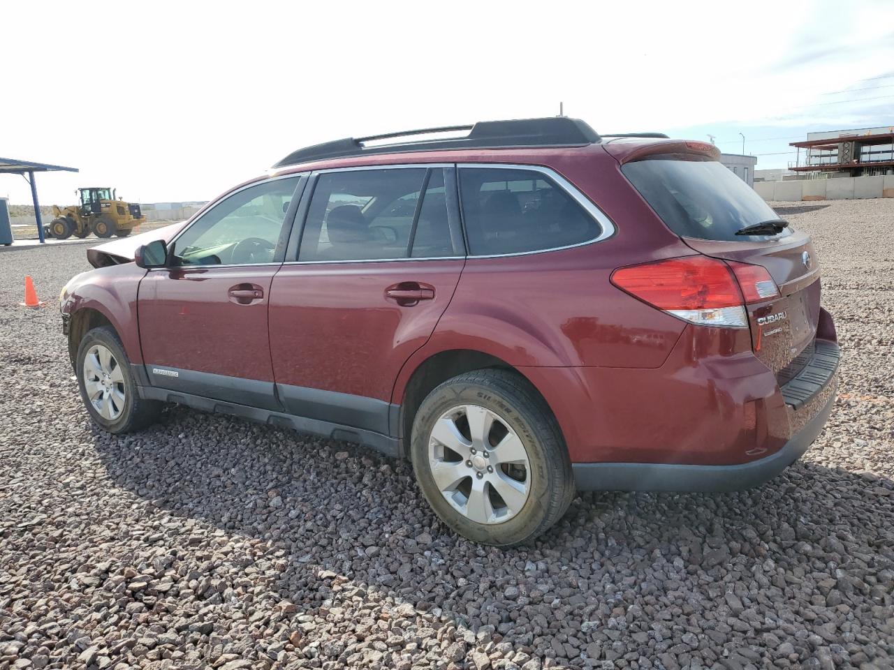 2011 Subaru Outback - Image 2