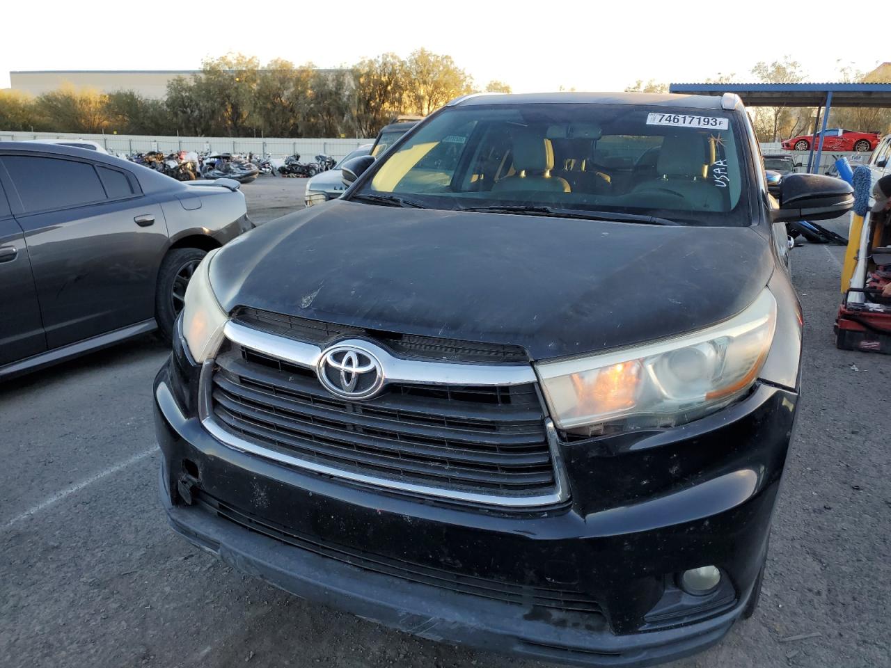 2015 Toyota Highlander - Image 5