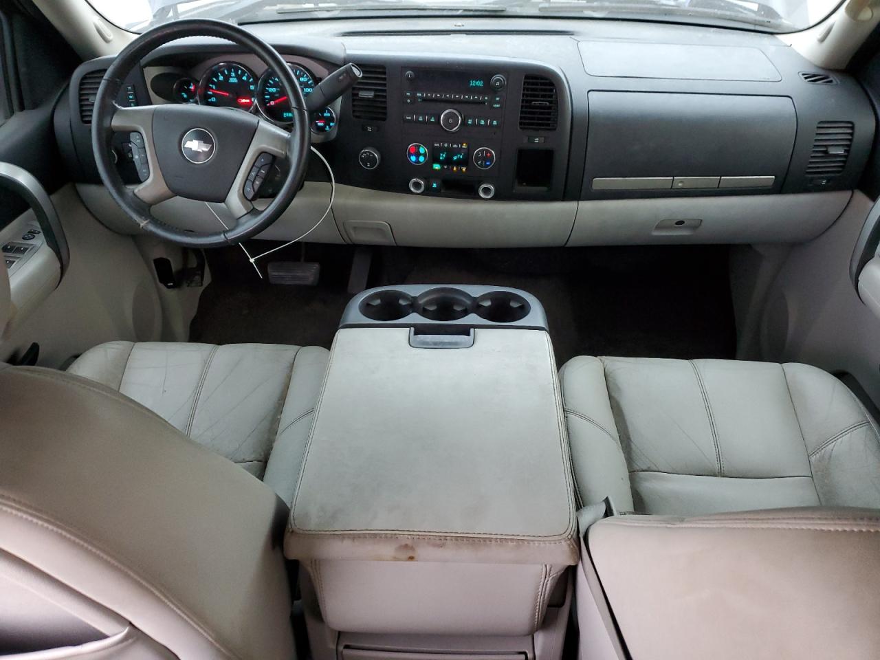 2008 Chevrolet Silverado K1500 VIN: 2GCEK13M381144503 Lot: 75321273