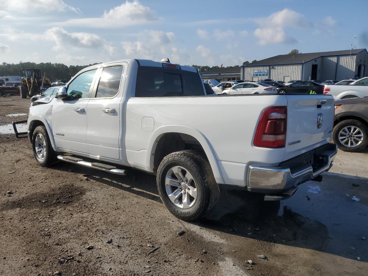 2020 Ram 1500 Laramie VIN: 1C6SRFDTXLN307437 Lot: 76275773