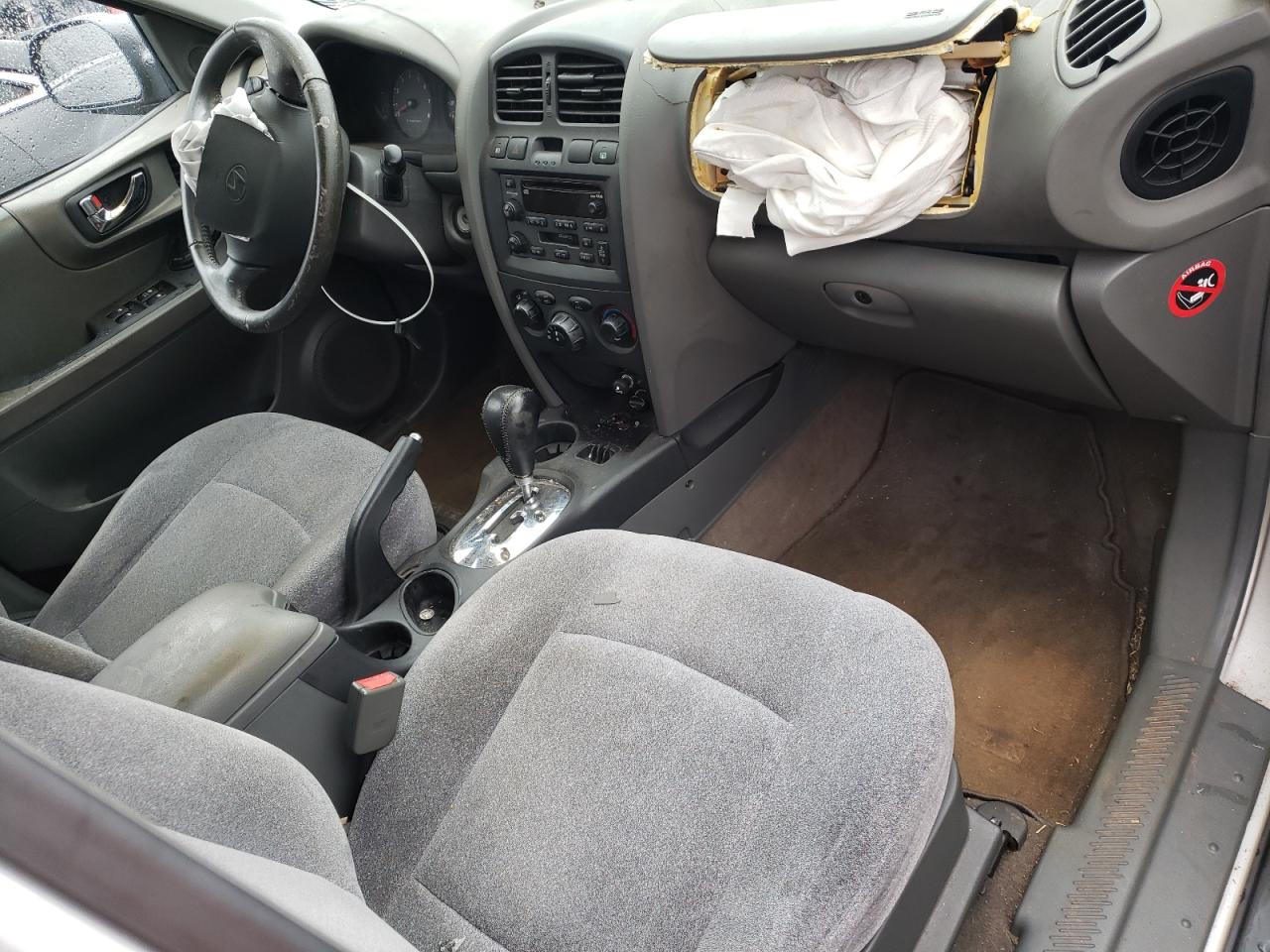 2003 Hyundai Santa Fe - Image 8