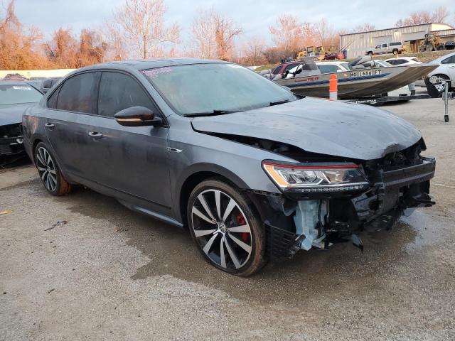  VOLKSWAGEN PASSAT 2018 Угольный