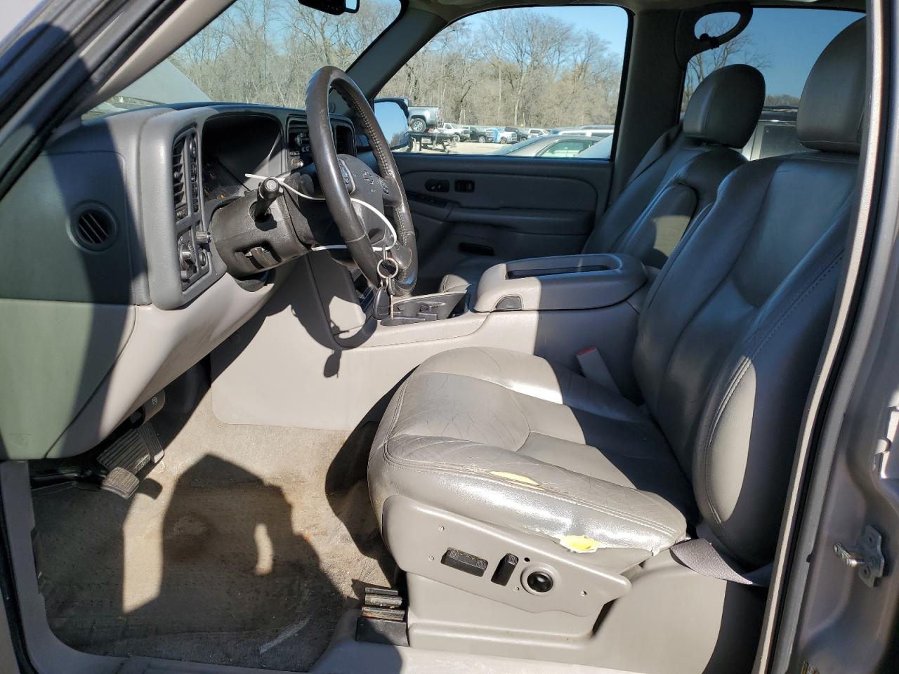 2004 Chevrolet Tahoe K1500 VIN: 1GNEK13Z04R294489 Lot: 75567933