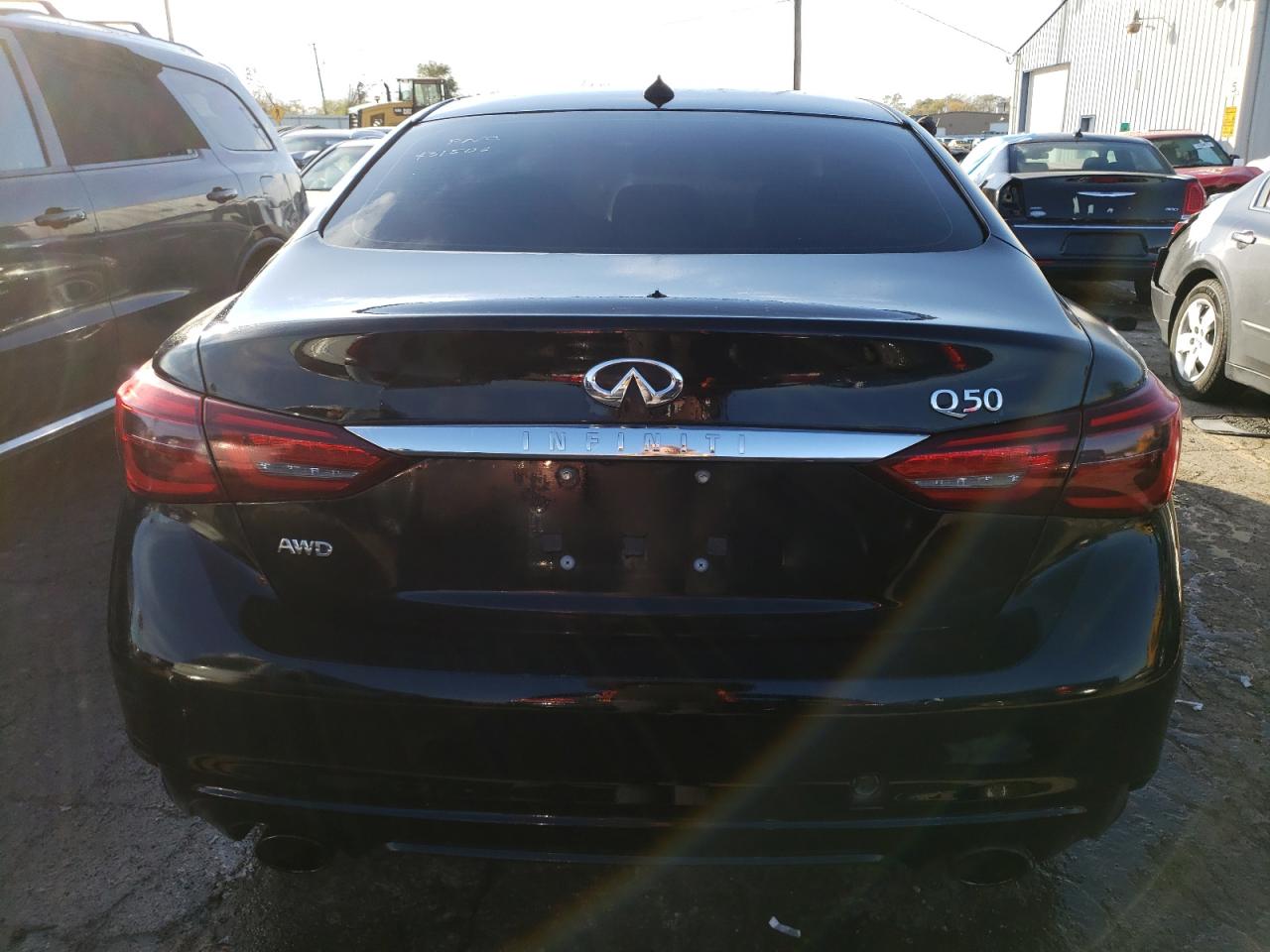 2018 Infiniti Q50 Luxe VIN: JN1EV7AR1JM431506 Lot: 74105333