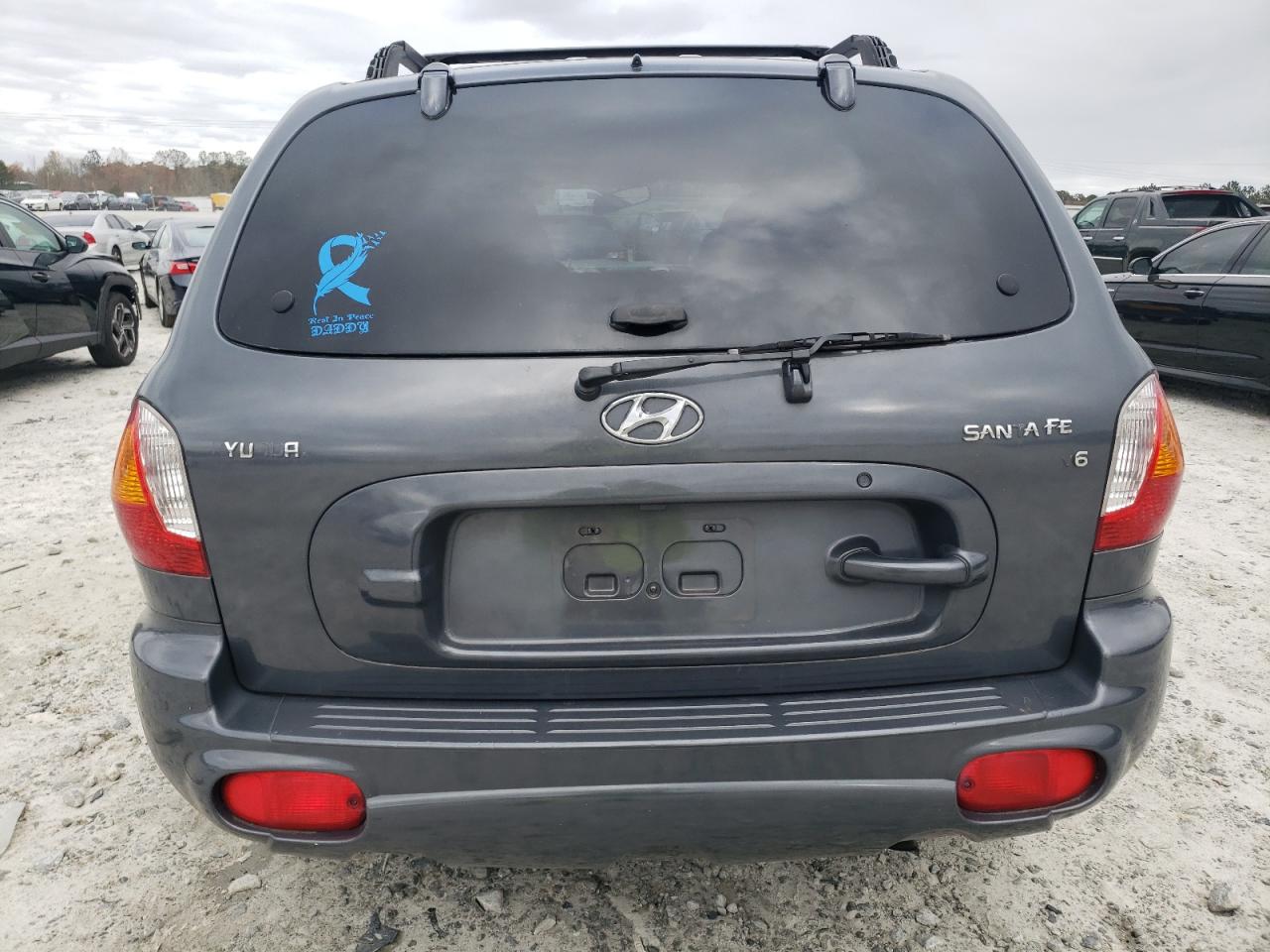 2003 Hyundai Santa Fe - Image 6