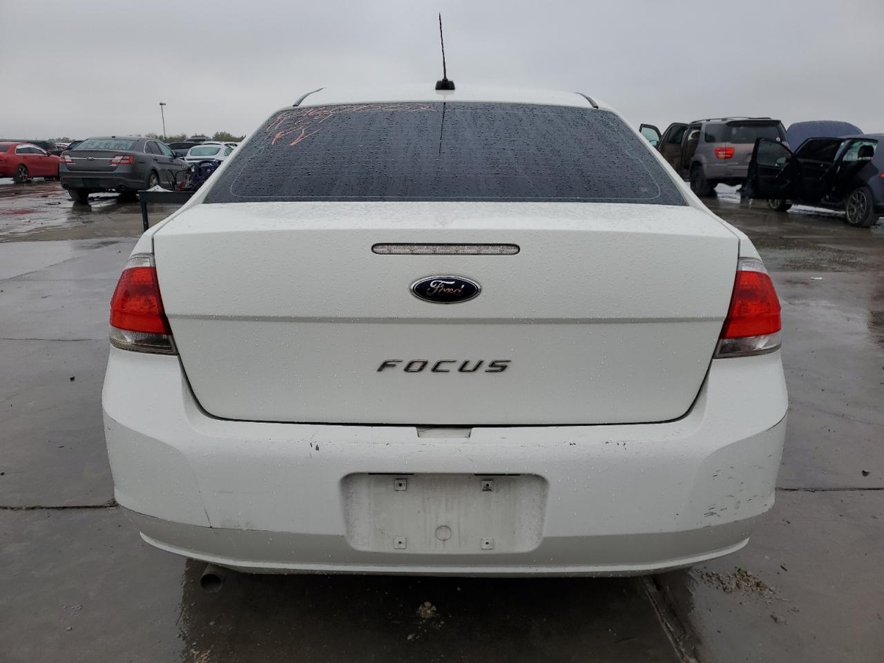 2011 Ford Focus - Image 6