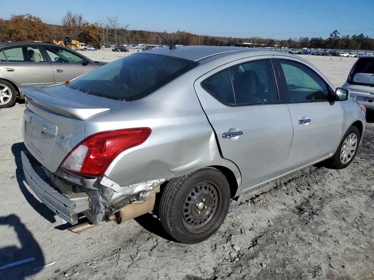 2019 Nissan Versa S VIN: 3N1CN7AP3KL869395 Lot: 75639613