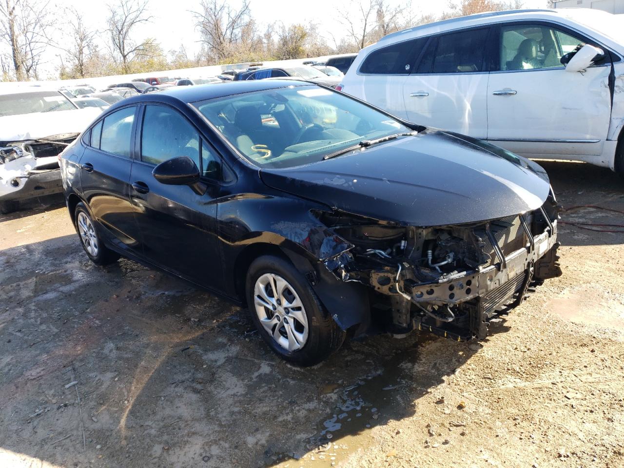 1G1BC5SM1K7130949 2019 Chevrolet Cruze Ls