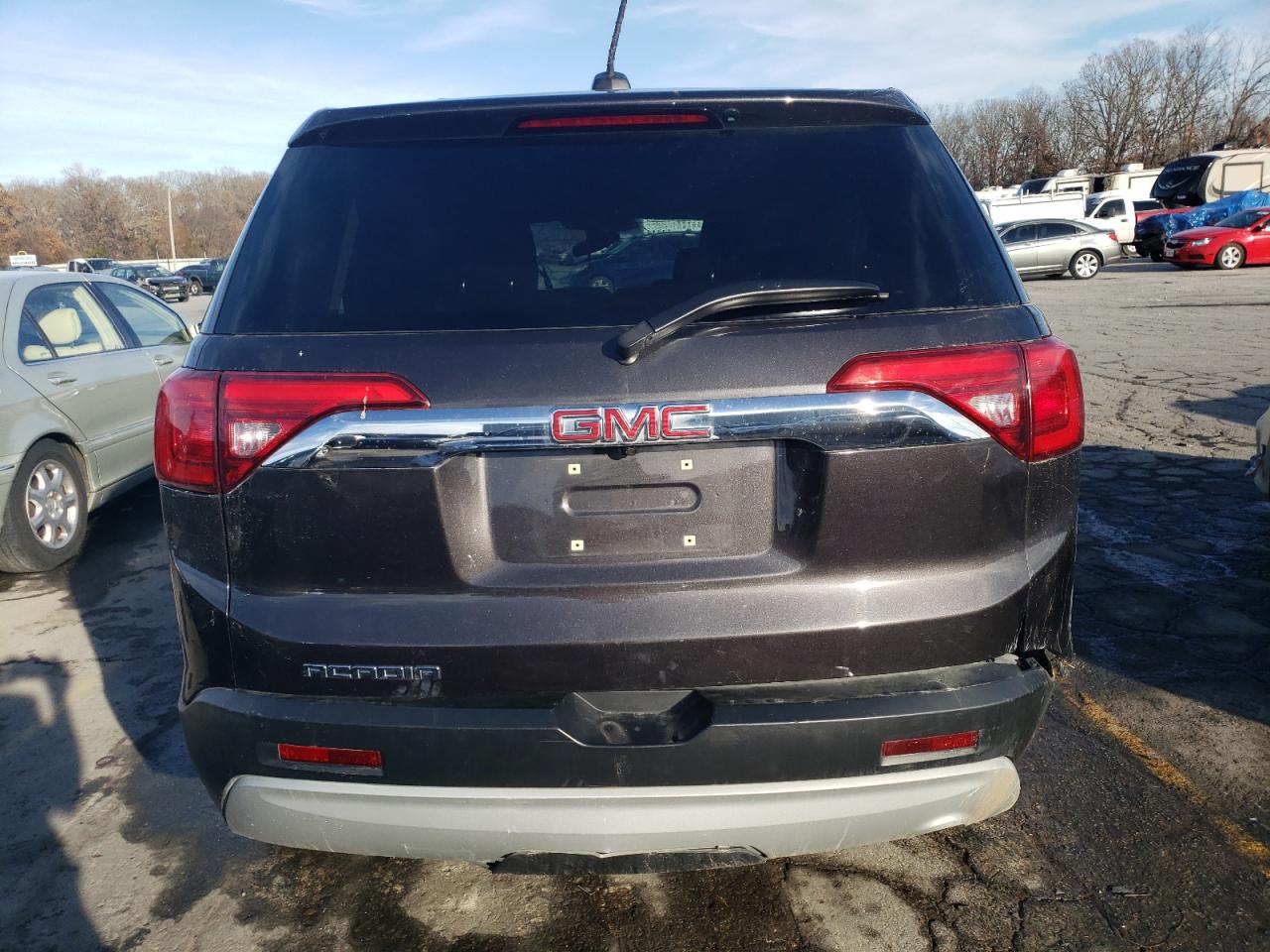 1GKKNKLA2JZ229209 2018 GMC Acadia Sle